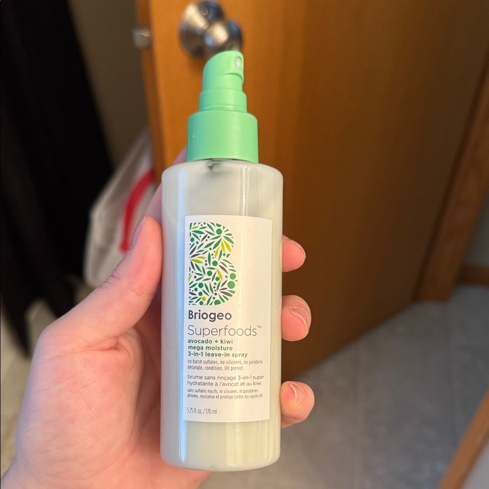 Briogeo Superfoods Avocado Kiwi Leave-In Spray